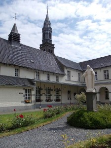 Klasztor (2)